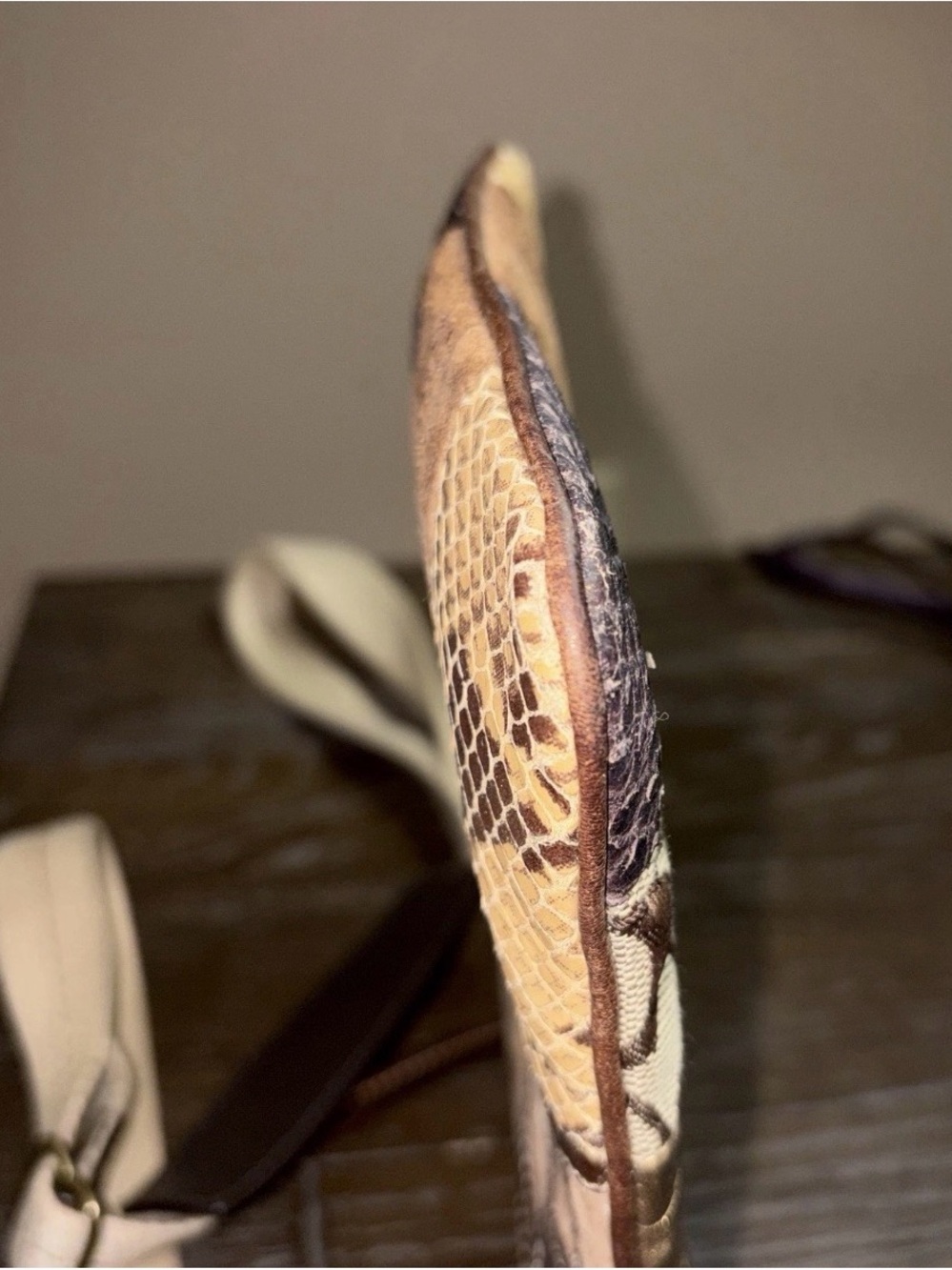 Coach Y2K Vintage Patchwork brown and tan leather and suede crossbody bag - Picture 6 of 8